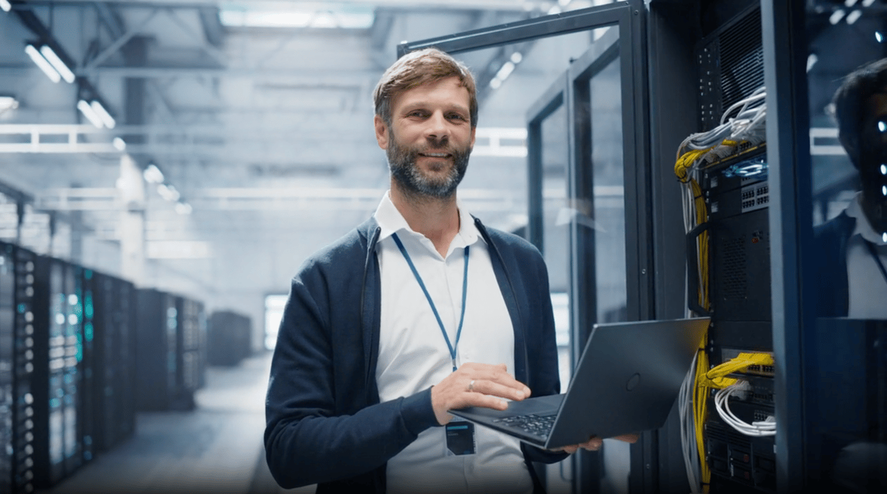 FISCHMANN.IT Serverraum - Modernes IT-Infrastruktur